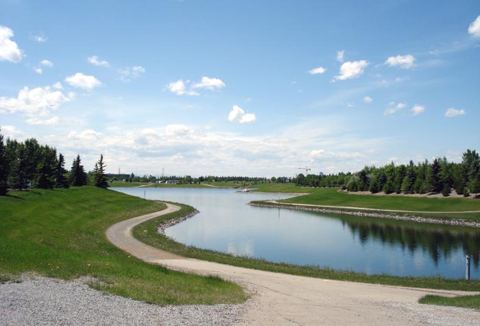 01E-Cgy-Greenway-3171